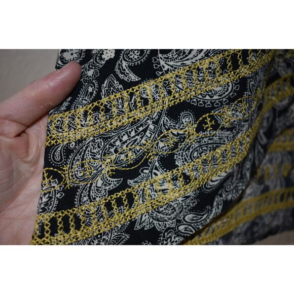 THML Black White Paisley Tank Size M - Picture 5 of 5